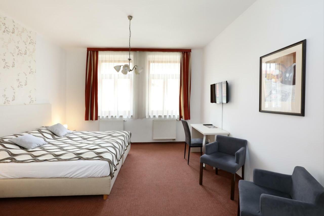 Pension U Tri Sedlaku Ceske Budejovice Exterior photo